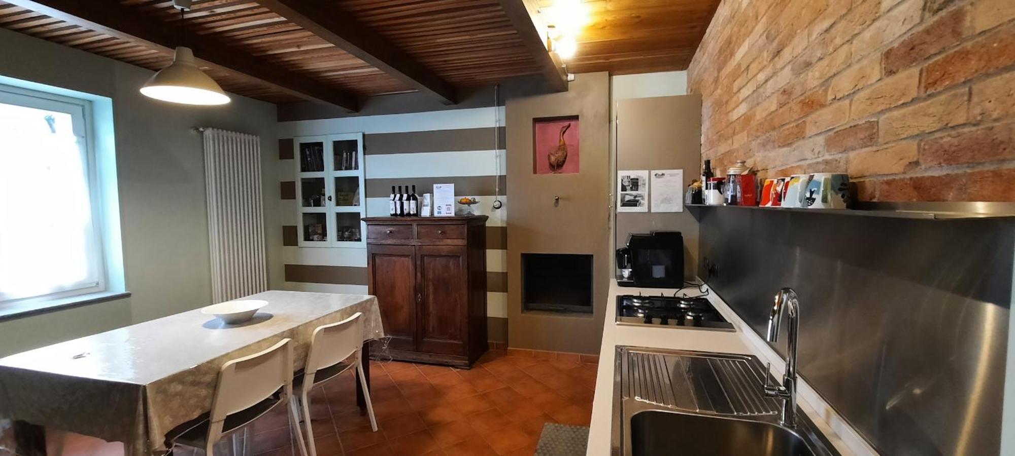 Ca Trifolera Barbaresco - Romantico Cascinale Con Antica Cantina Nel Cuore Delle Langhe - Degustazione Vini Nella Nostra Cantina 外观 照片